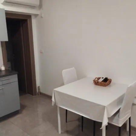 Tina Lägenhet Trogir