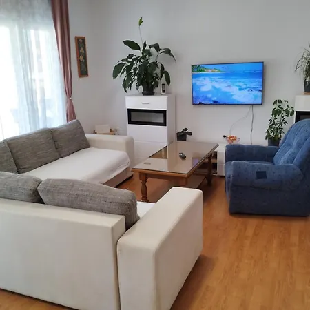 Tina Apartamento Trogir