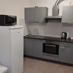 Tina Apartment *