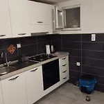 Tina Apartment *