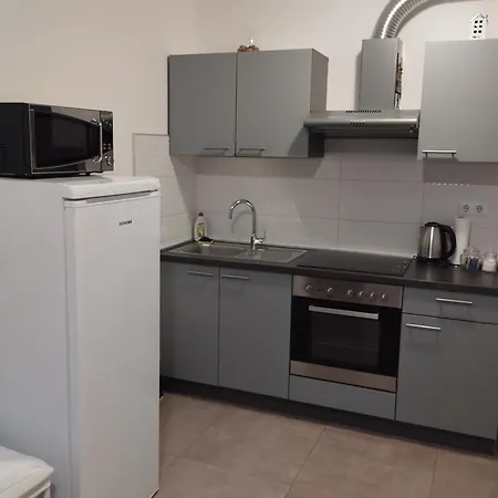 Tina Apartment *