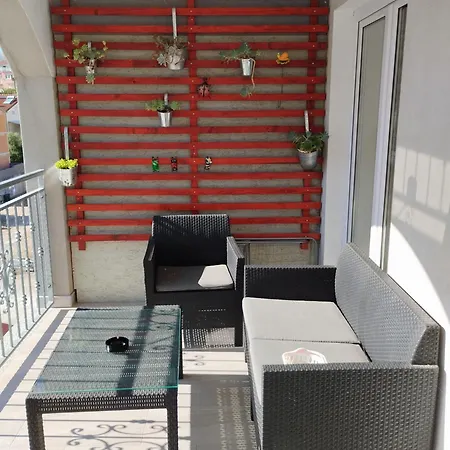 Apartman Tina *